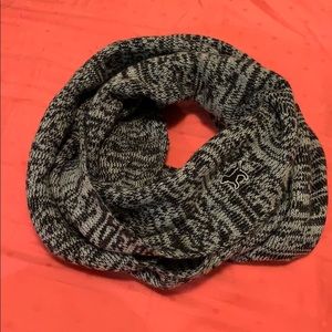 VS Pink infinity scarf
